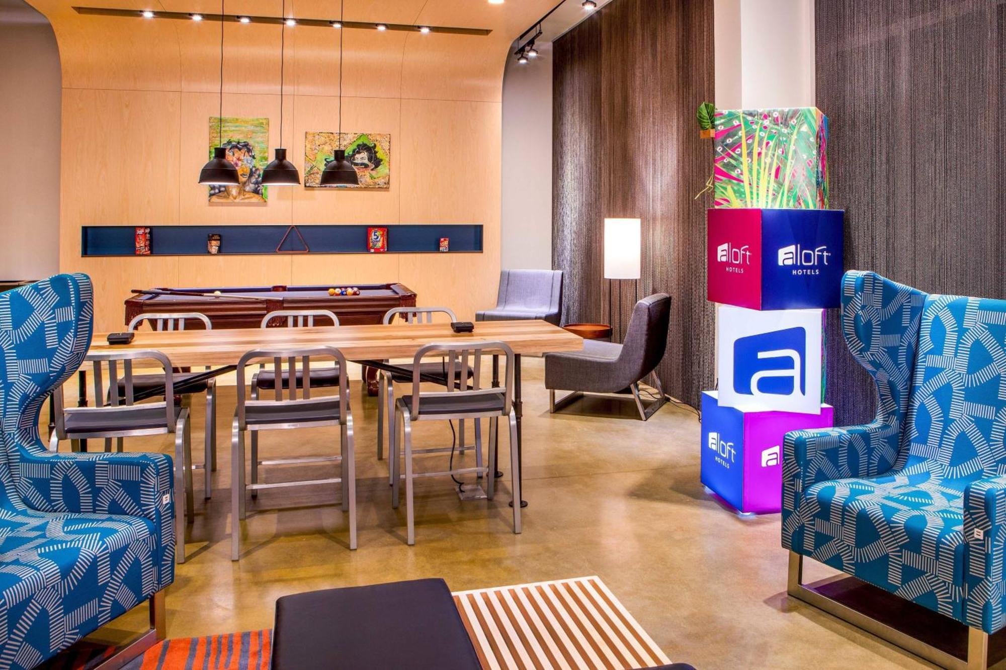 Aloft Alpharetta Hotel Bagian luar foto