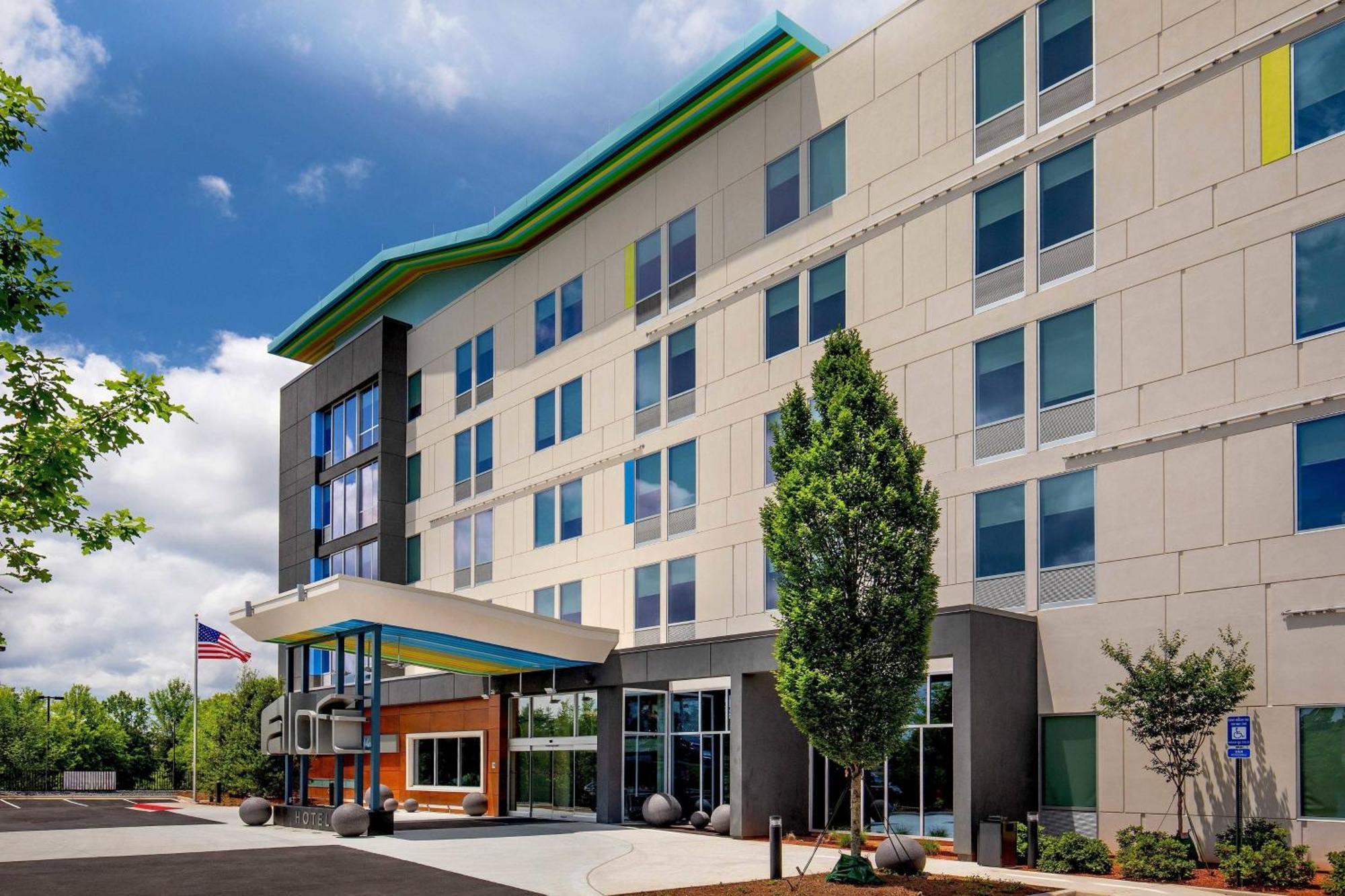 Aloft Alpharetta Hotel Bagian luar foto